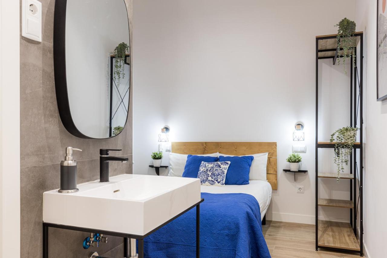 Latina XV Appartement Madrid Buitenkant foto