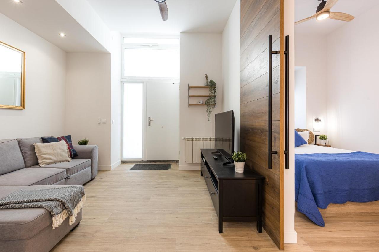 Latina XV Appartement Madrid Buitenkant foto
