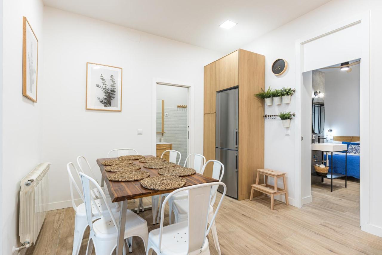 Latina XV Appartement Madrid Buitenkant foto