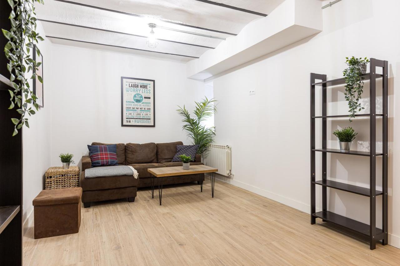 Latina XV Appartement Madrid Buitenkant foto