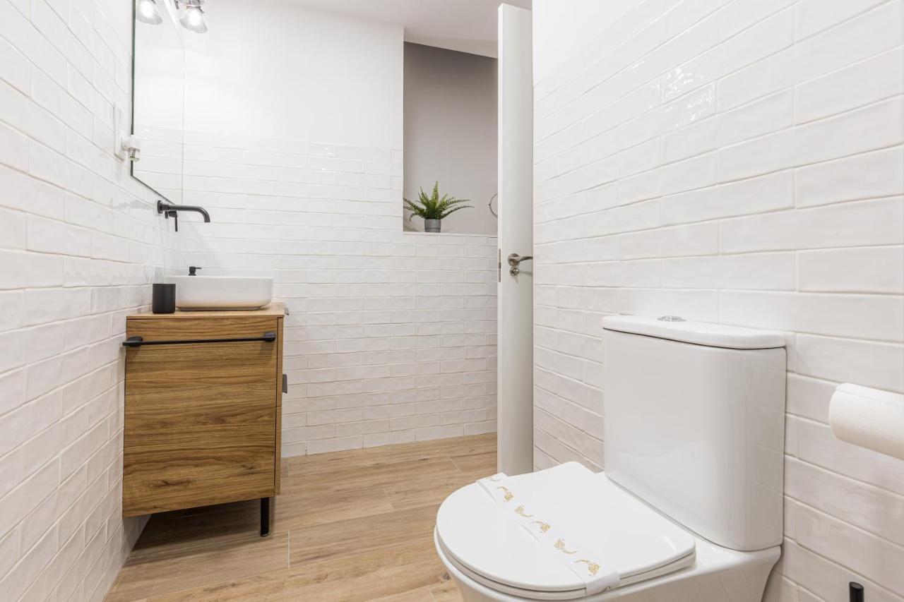 Latina XV Appartement Madrid Buitenkant foto