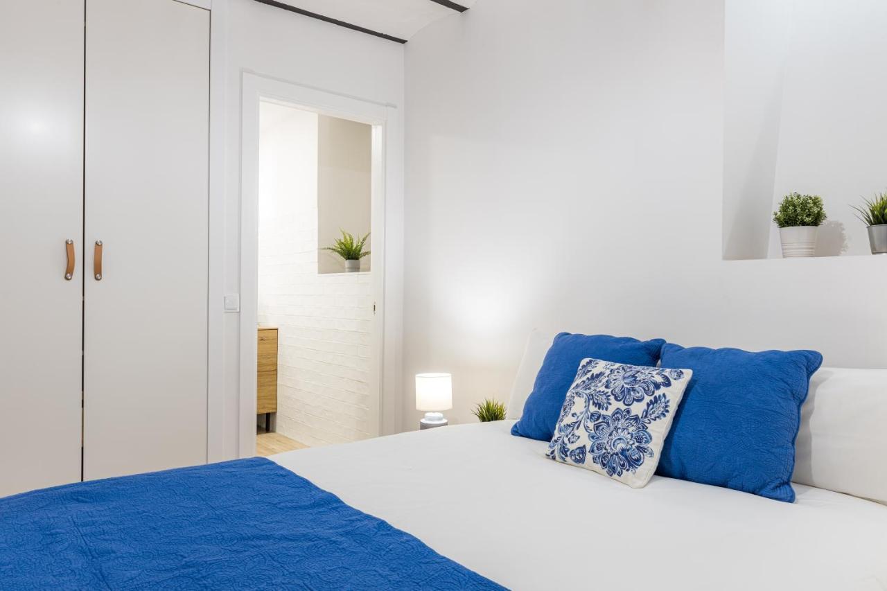 Latina XV Appartement Madrid Buitenkant foto
