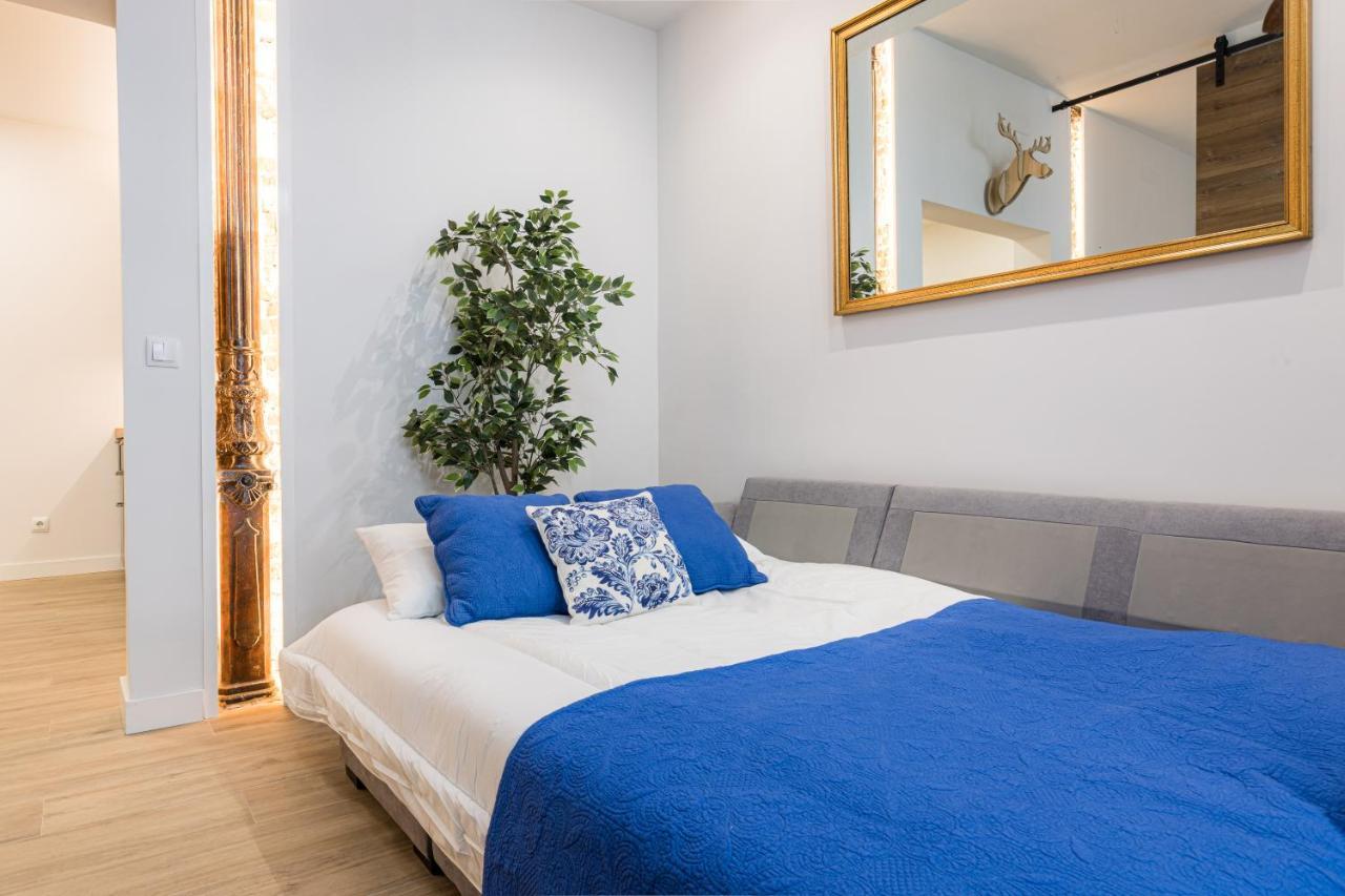 Latina XV Appartement Madrid Buitenkant foto