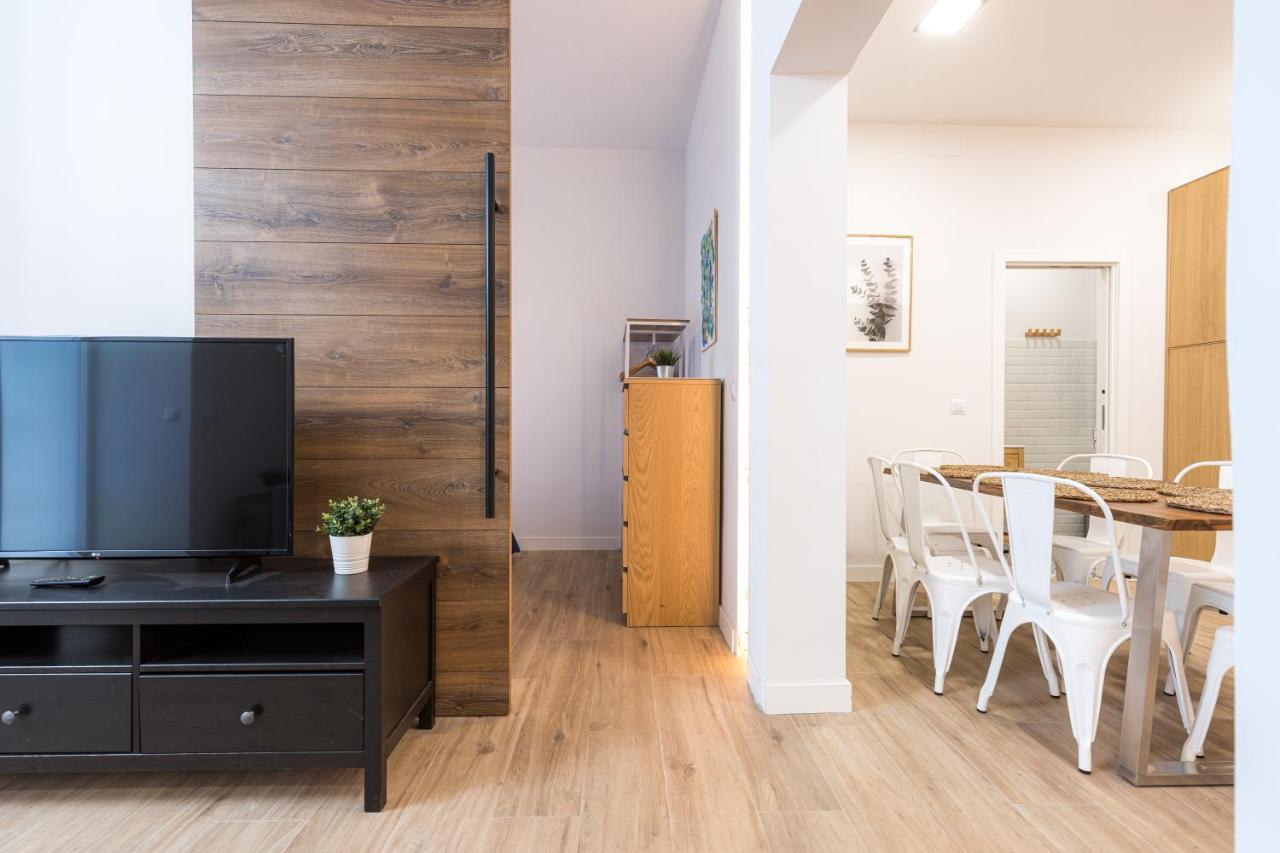 Latina XV Appartement Madrid Buitenkant foto